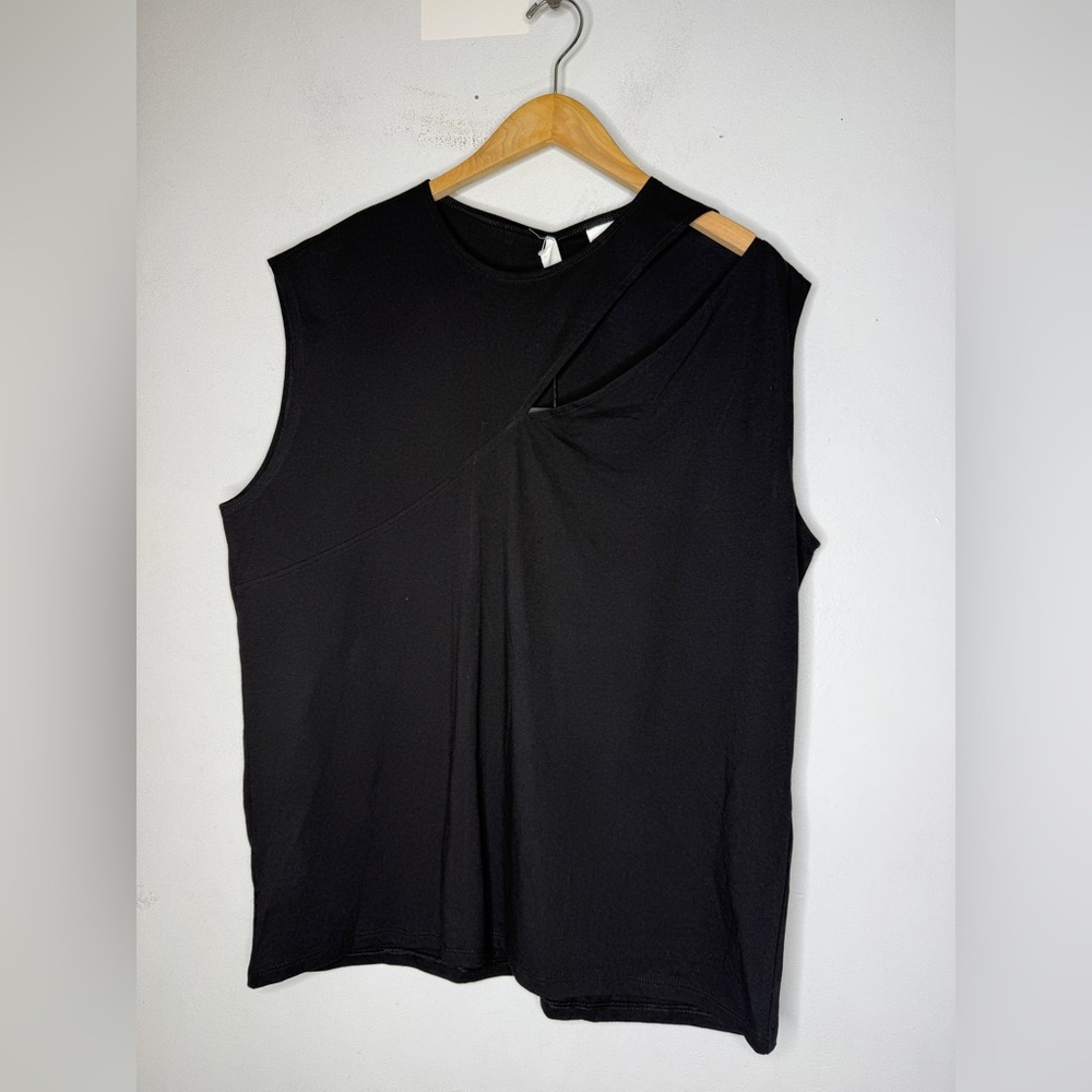 NWT Marcella Greenpoint Top Black Cut Out Asymmetrical Top‎ Small